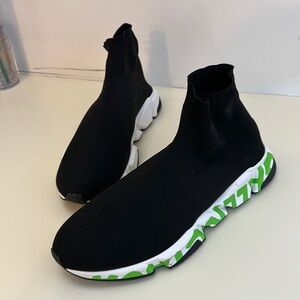 Balenciaga speed lt graffiti size 47